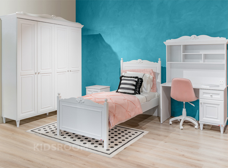 Almila Lora | Tienerkamer | Blauw